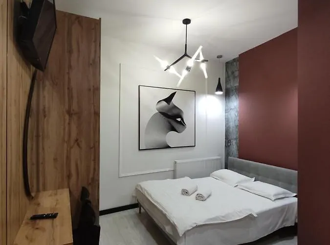 Апартаменти Zamarstynivska